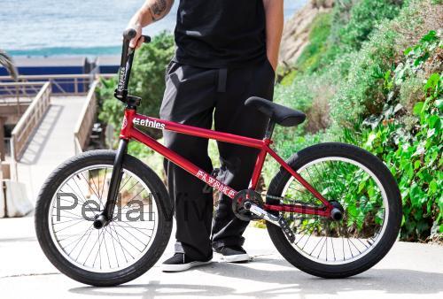 Flybikes Devon Smillie ficha tecnica